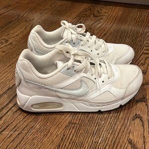 Nike Air Max Size 8